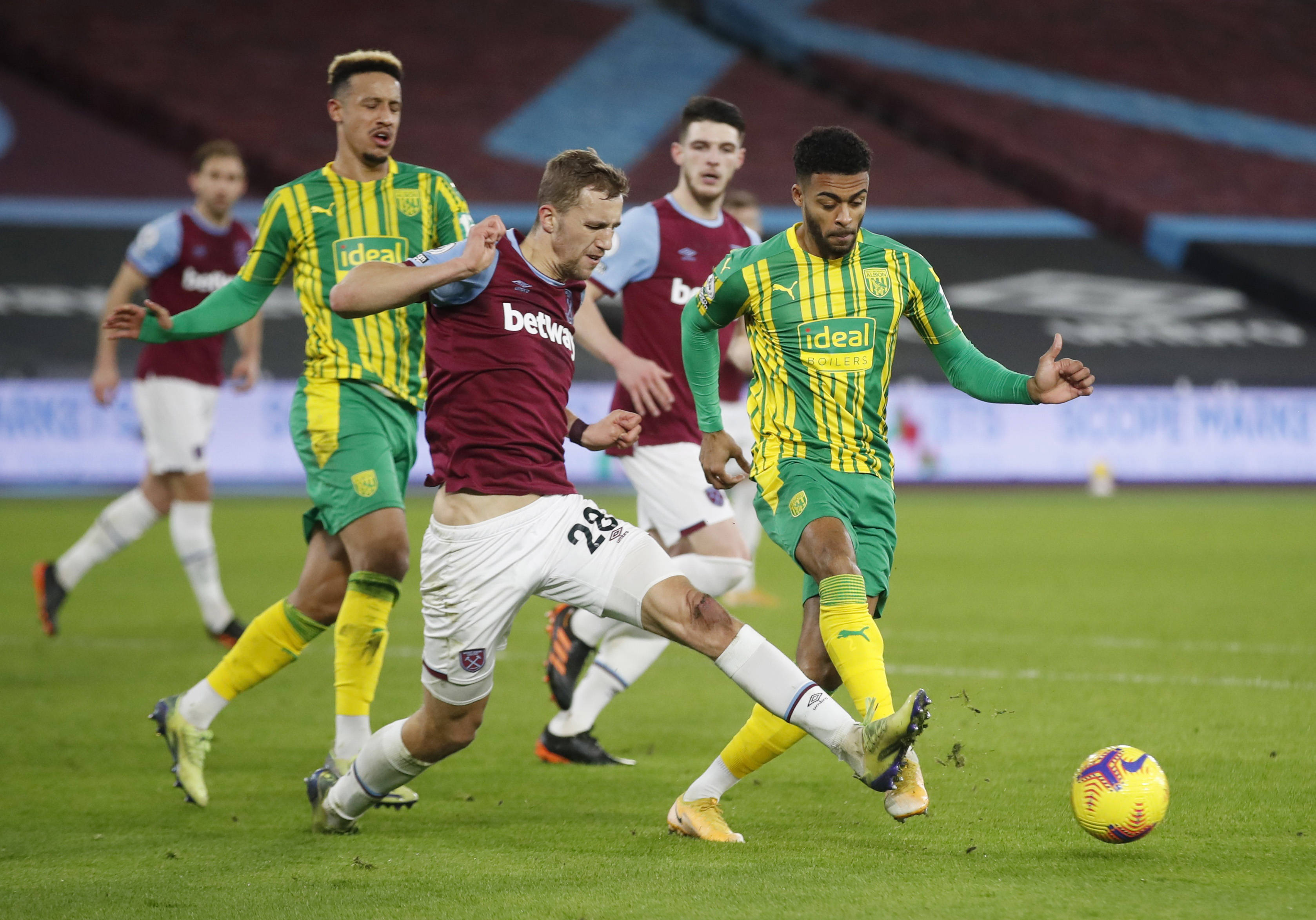 同时也满足 同时也满足