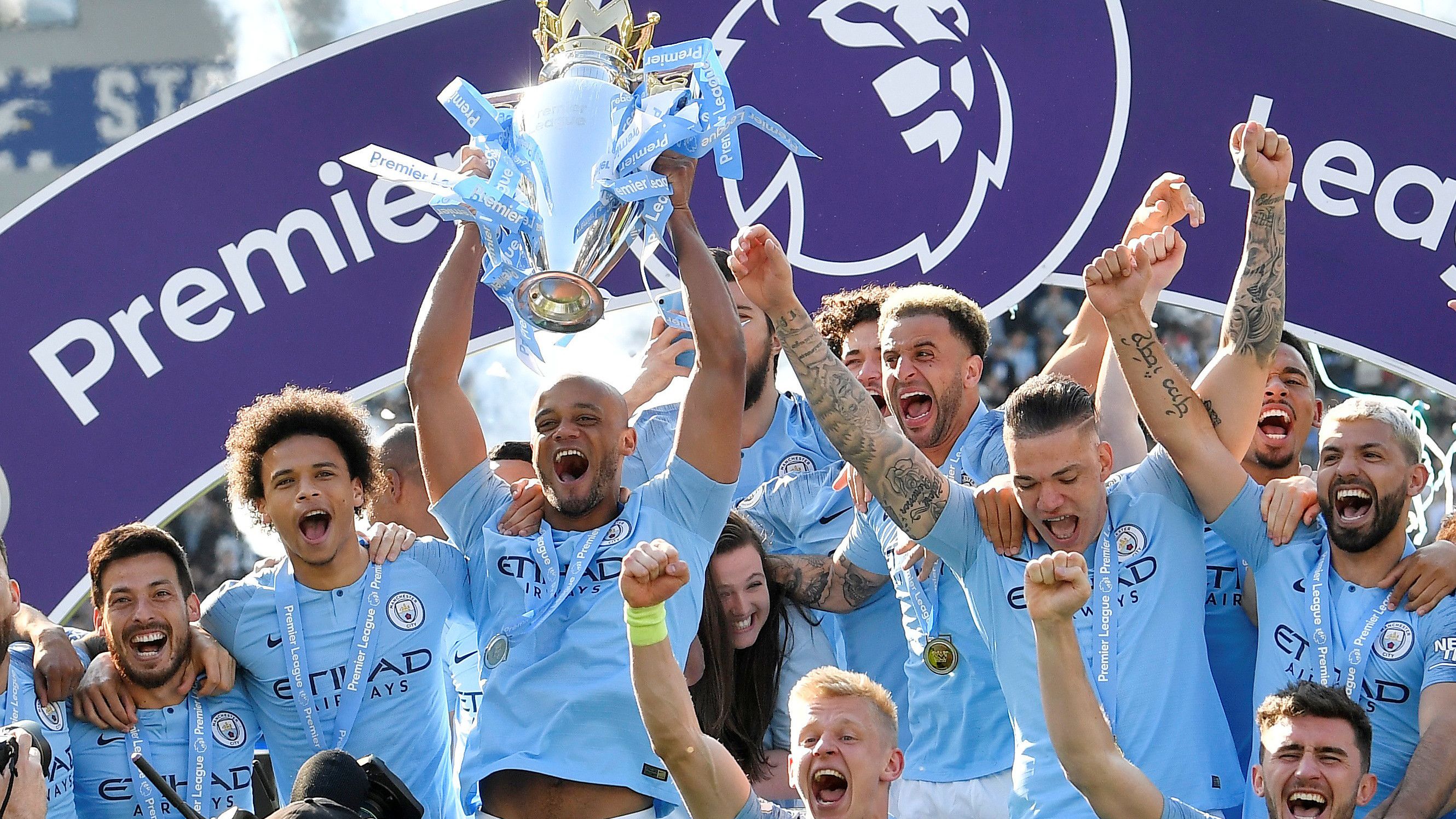 两队的下一 两队的下一