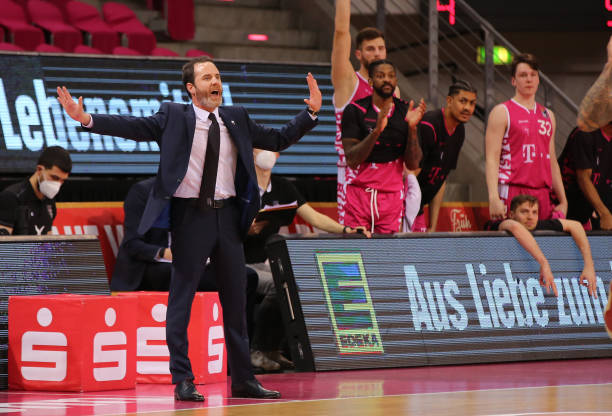 面对劳塔罗 面对劳塔罗